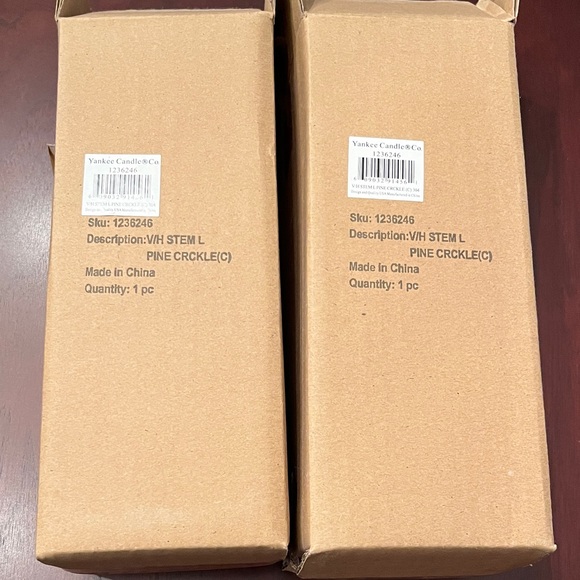 New in Boxes- Set of Two Yankee Candle Pine Crackle Stem Candleholders - Picture 2 of 10